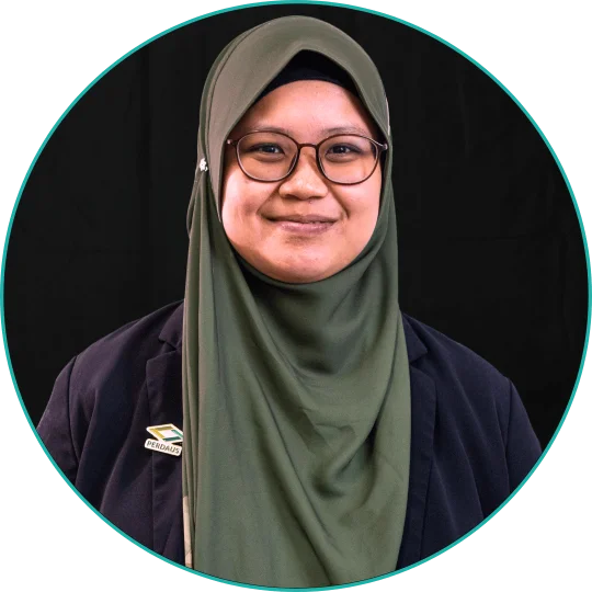 Ms Nur Arina Mohd Adom